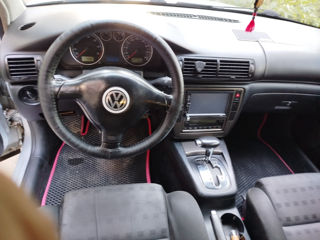 Volkswagen Passat foto 8