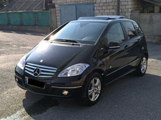 Mercedes A-Class foto 2