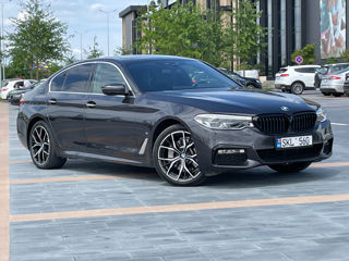 BMW 5 Series foto 3