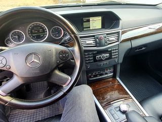 Mercedes E Class foto 1