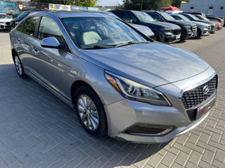 Hyundai Sonata foto 2