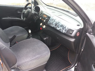 Nissan Micra foto 8