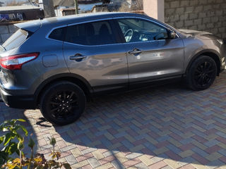 Nissan Qashqai foto 8