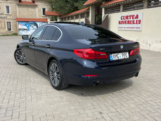 BMW 5 Series foto 5