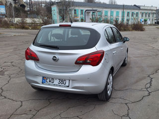 Opel Corsa foto 3