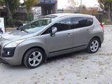 Peugeot 3008 foto 1