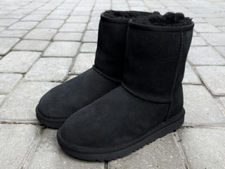 UGG Classic II Boot. Размер 35. Оригинал. в идеальном состоянии. foto 3