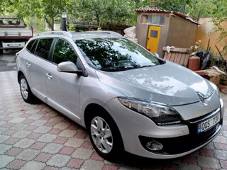 Renault Megane foto 2