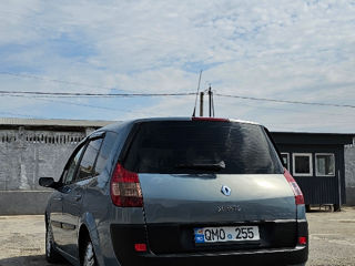 Renault Grand Scenic foto 6