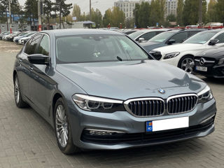 BMW 5 Series foto 4