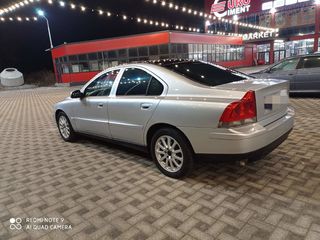 Volvo S60 foto 9