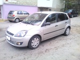 Ford Fiesta foto 2