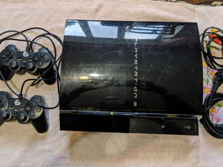 Sony playstation 3 Прошитая , есть установленные игры .