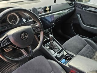 Skoda Superb foto 6