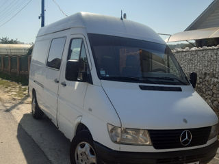 Mercedes Sprinter foto 2