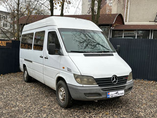 Mercedes Sprinter 213 CDI foto 2