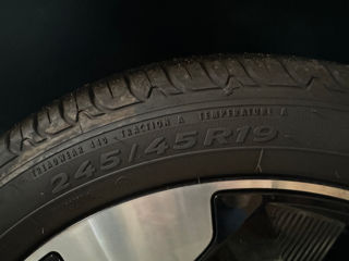 245/45 R19 Goodyear Efficient Grip EV VOL