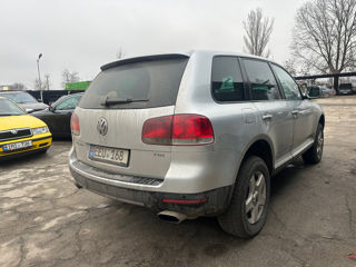 Volkswagen Touareg foto 2