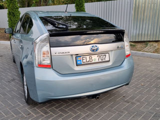 Toyota Prius foto 2