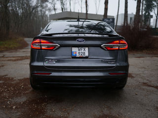 Ford Fusion foto 5