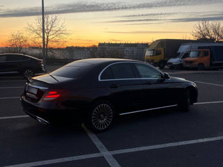 Mercedes E-Class foto 3