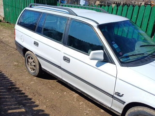 Opel Astra foto 3