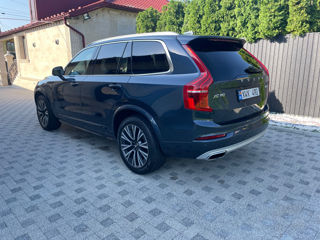 Volvo XC90 foto 4