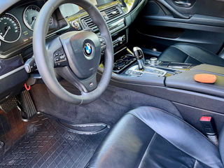 BMW 5 Series foto 6