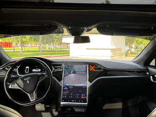 Tesla Model S foto 7