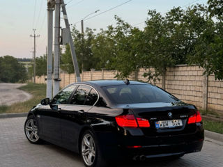 BMW 5 Series foto 2