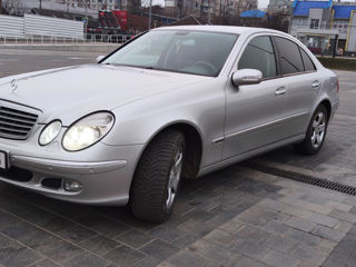 Mercedes E-Class foto 5