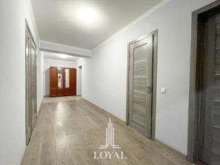 Apartament cu 2 camere, 79 m², Poșta Veche, Chișinău foto 10