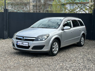 Opel Astra foto 0
