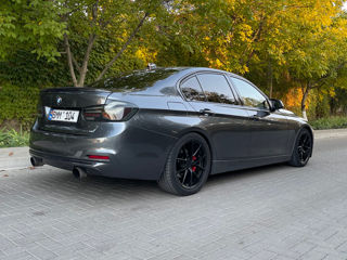 BMW 3 Series foto 3