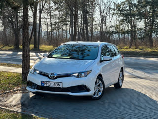 Toyota Auris foto 2