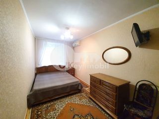 Apartament cu 2 camere, reparat, Râșcani, 270 € ! foto 3