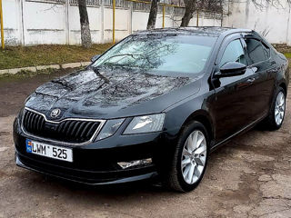 Skoda Octavia foto 1