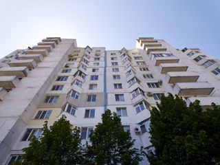 Apartament cu 4 camere, 85 m², Botanica, Chișinău foto 1