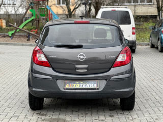 Opel Corsa foto 5