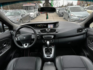 Renault Grand Scenic foto 8