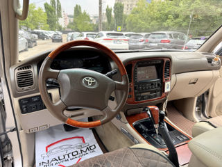 Toyota Land Cruiser фото 5