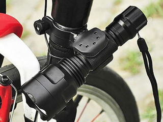 Велосипедный держатель для фонаря foto 1