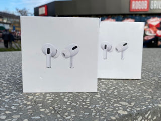 Cumpar  AirPods 2 , AirPods 2 Wireless Charging Case , AirPods3 , AirPods Pro ! foto 1