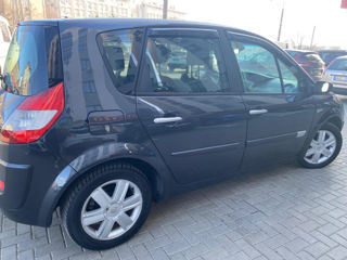 Renault Scenic foto 3