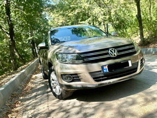 Volkswagen Tiguan foto 2