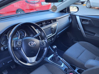 Toyota Auris foto 4