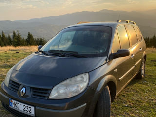 Renault Grand Scenic foto 3