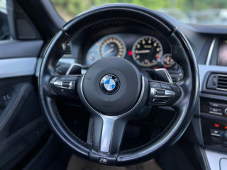 BMW 5 Series foto 12