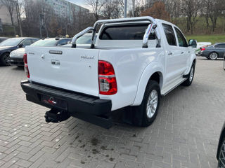 Toyota Hilux foto 3