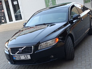 Volvo S80 foto 1